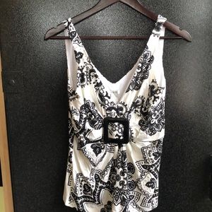 Cache brand tank top, size medium
